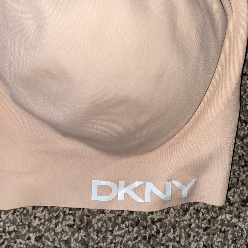 NWOT DKNY SHEER BRA SIZE S - Picture 2 of 5